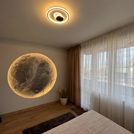 Moon - 1 Bedroom Luxury דירה *