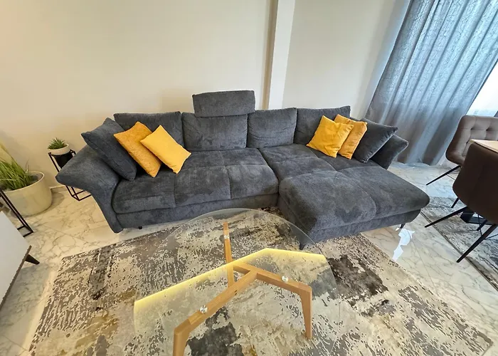 Moon - 1 Bedroom Luxury *