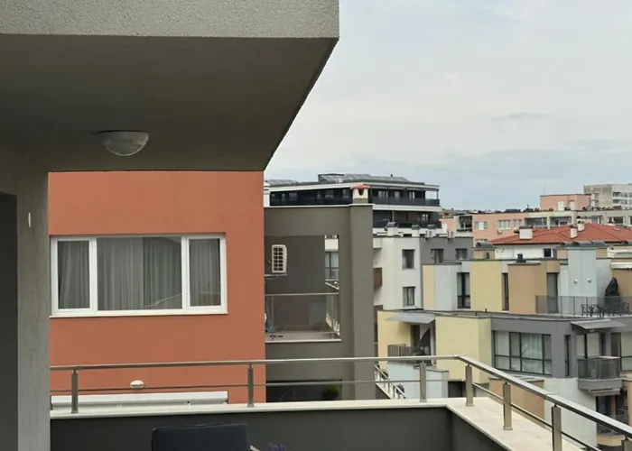 Moon - 1 Bedroom Luxury