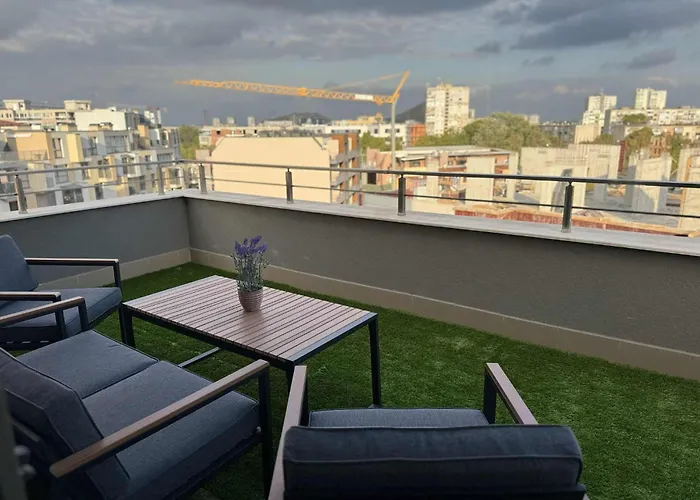 Moon - 1 Bedroom Luxury Apartamento Plovdiv