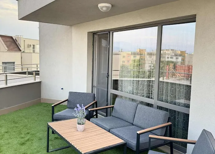 Moon - 1 Bedroom Luxury Apartamento Plovdiv