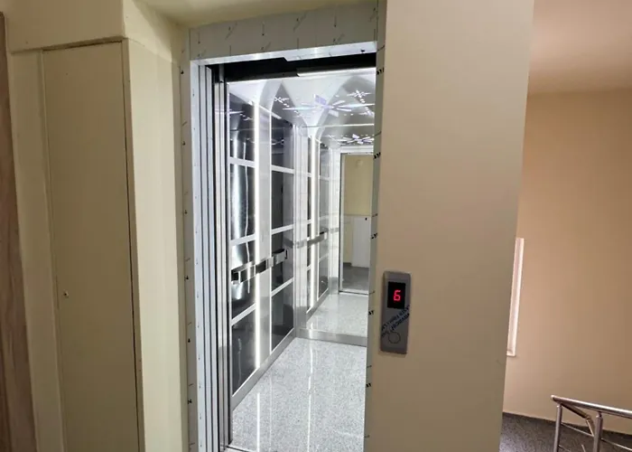 Moon - 1 Bedroom Luxury Apartamento Plovdiv